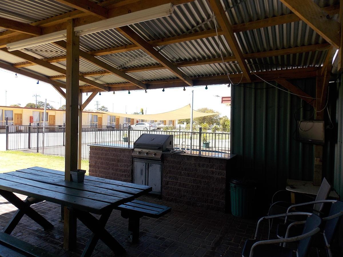 Heywood Motor Inn Εξωτερικό φωτογραφία
