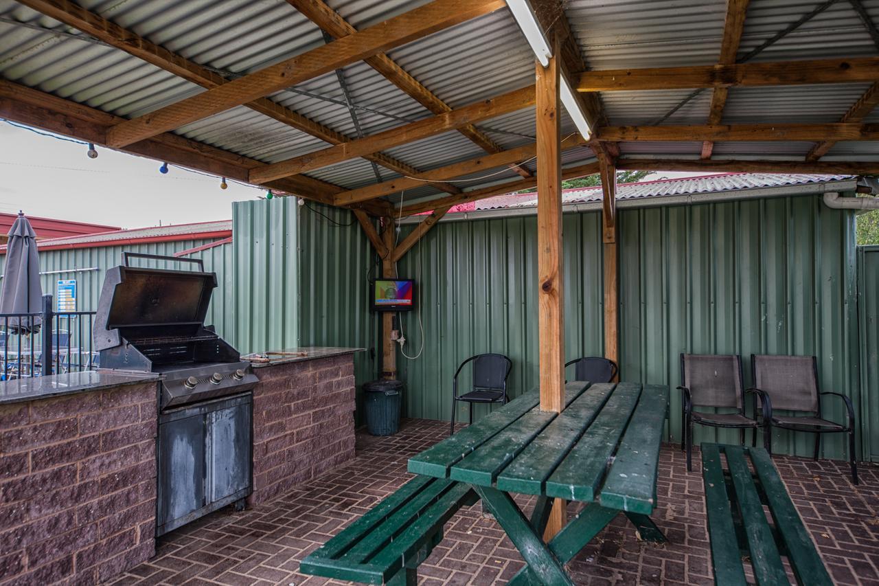 Heywood Motor Inn Εξωτερικό φωτογραφία